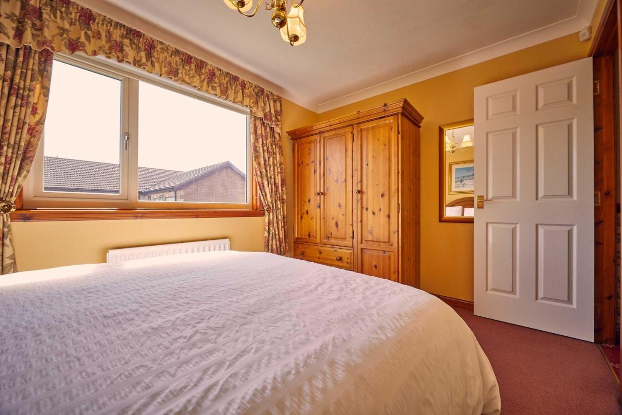 Host & Stay - Cheviot View North Sunderland Bagian luar foto